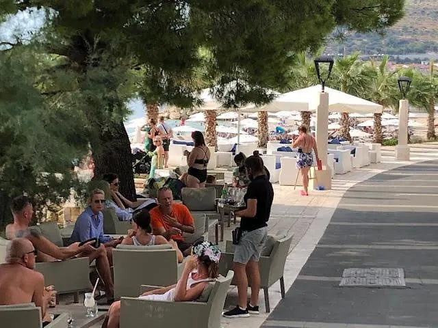 Mozart Апартаменты Подгора